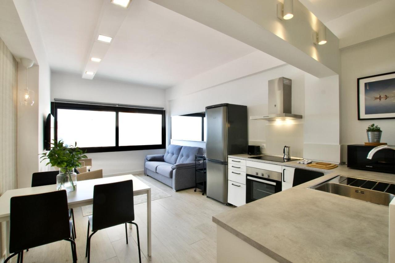 Homeforguest Apartamento Con Vistas A Las Canteras Las Palmas de Gran Canaria Luaran gambar